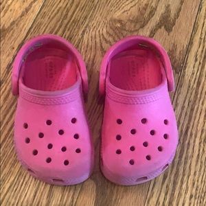 Pink crocs toddler 5